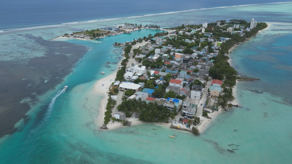 Maldives : un paradis menacé par l'inéluctable montée des eaux